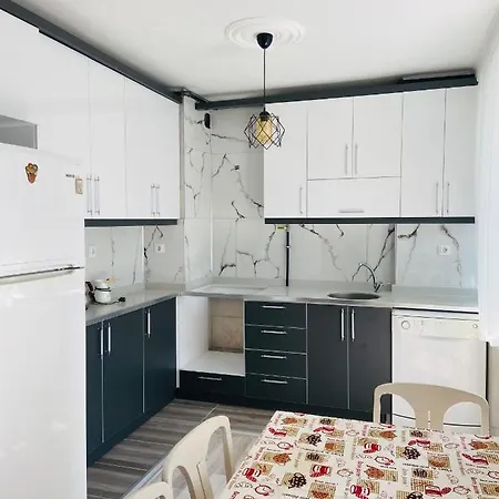 Near Isiklar Street, Close To Kaleici Daire Antalya