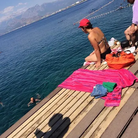Near Isiklar Street, Close To Kaleici Apartment *