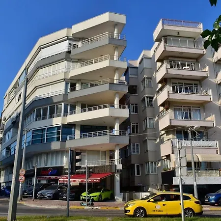 Apartment Near Isiklar Street, Close To Kaleici *